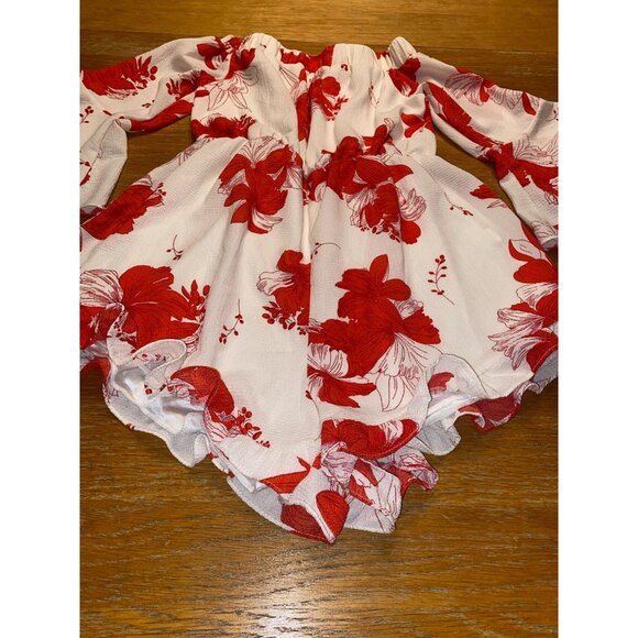 Baby Floral Off-Shoulder Romper With Bell Sleeves - Picture 5 of 7